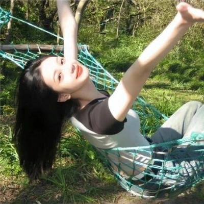 终将散去的尾迹云